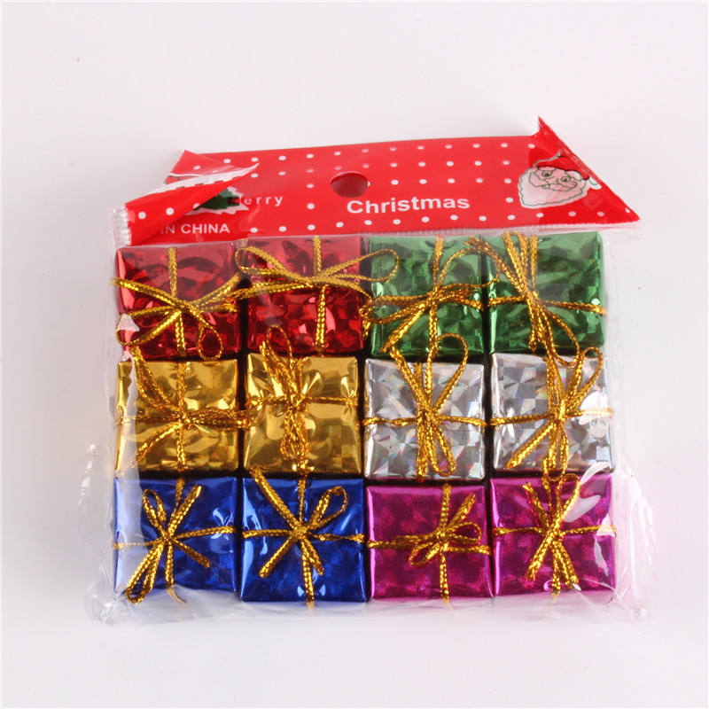 2,5 cm-10cm bolsa de regalo de espuma láser al por mayor decoraciones de árbol de Navidad traje de Navidad