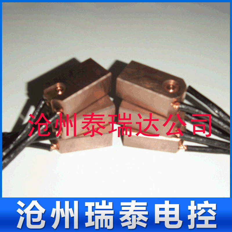 专业提供 河北矿用电刷架刷盒 大电流碳刷批发 价格实惠