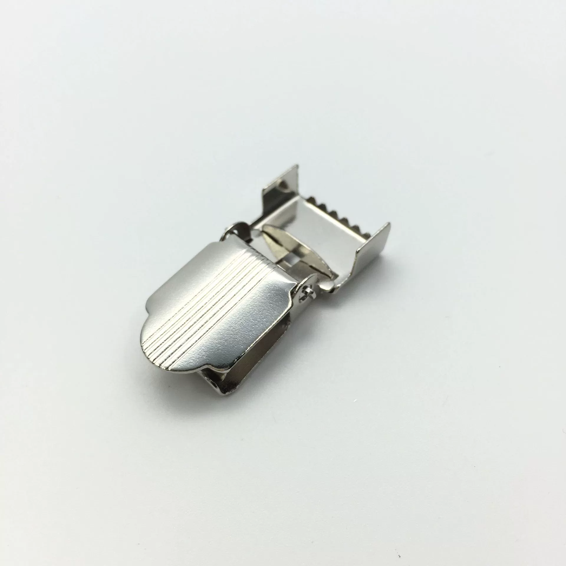 Фошань аппаратная фабрика прямой лагерь Новый 15 мм Железный зажим для веревки Пряжка утконоса железная простыня фиксирующий Зажим