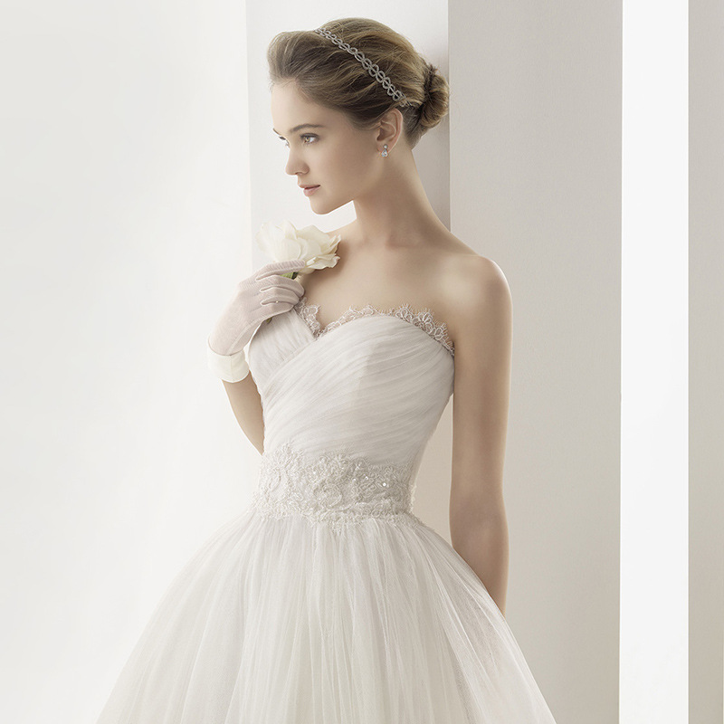 Foreign Trade Bride Summer Mid-Length Wedding Dress 2025 New European and American Tube Top Short Fashion Tutu Skirt Wedding Dress