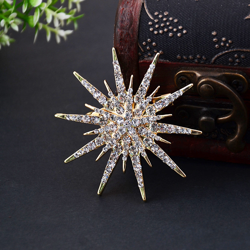 brooch