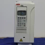 abb正品全新acs800-01-0135-3变频器