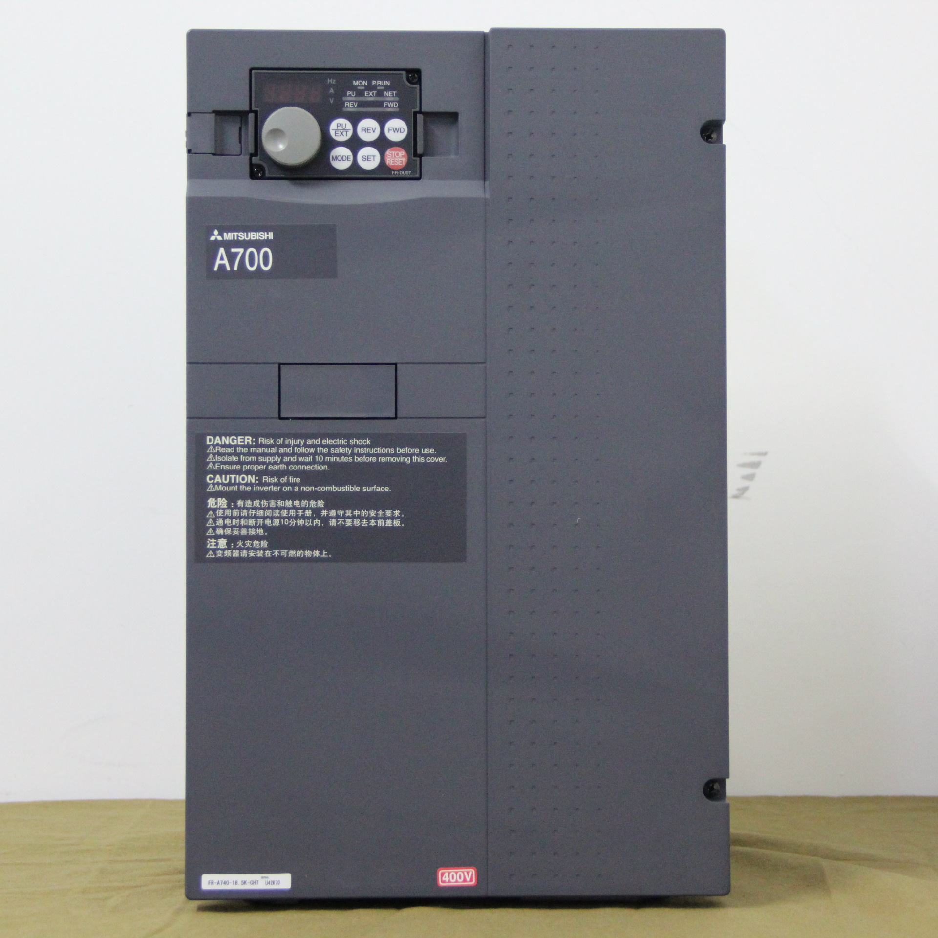 三菱变频器新款A840替代FR-A740-22K-CHT 22KW替代A540-22K