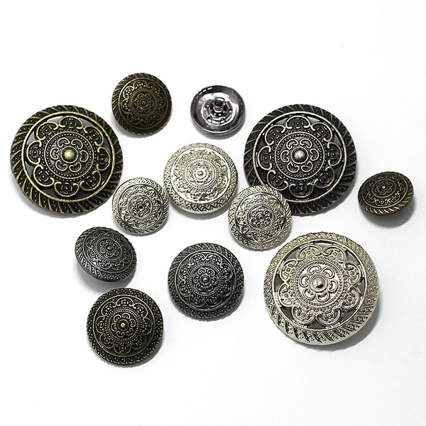 Spot small batch of clothing auxiliary materials metal button wallet…