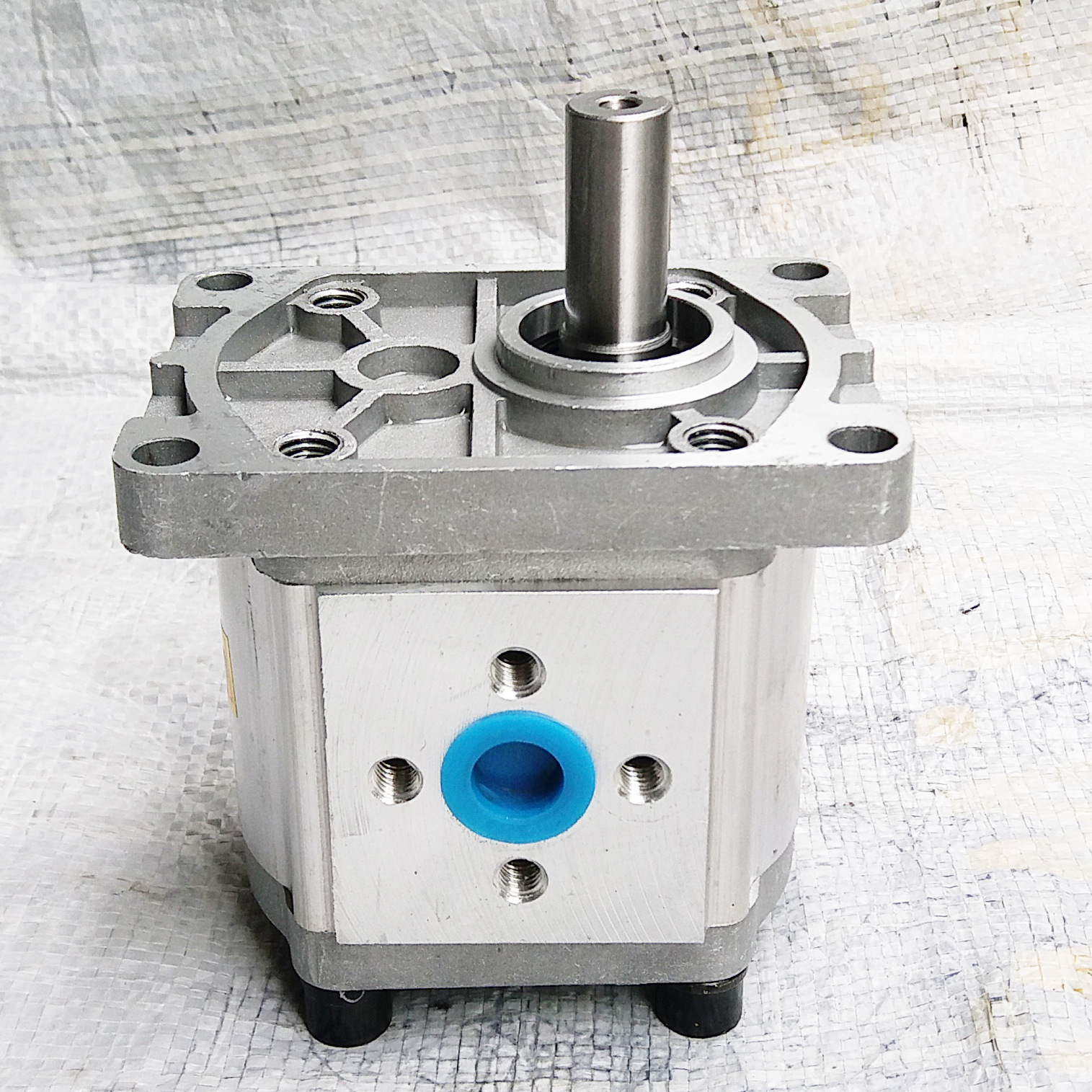 ��ݸ���ڹ��ݵ�����������CBN���ֱ�/��ѹ���ֱ�/�泵���ֱ�|�ֻ�