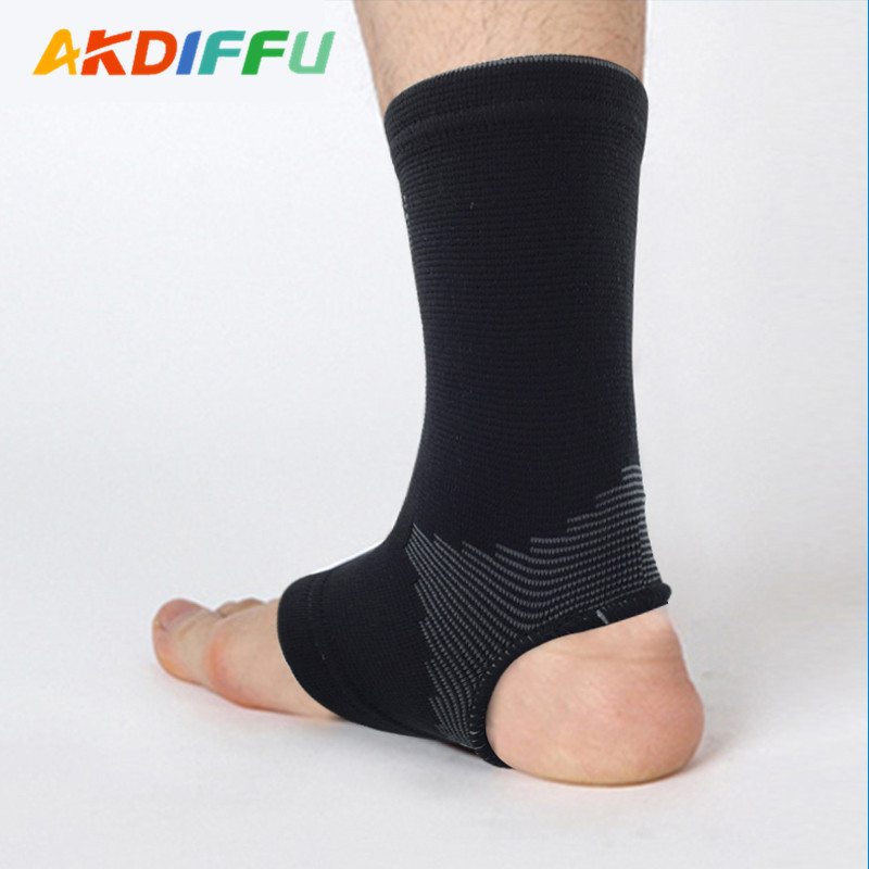 AiKedifei negro de nylon Jacquard de punto de protección del tobillo caliente transpirable protección a prueba de frío fábrica al por mayor