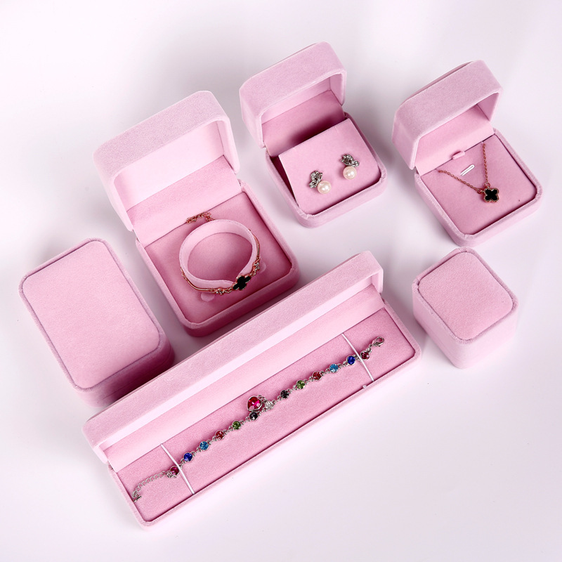 Jewelry box wholesale flannel necklace box pendant box flannel ring earring box bracelet box jewelry packaging box Jewelry box wholesale flannel necklace box pendant box flannel ring earring box bracelet box jewelry packaging box