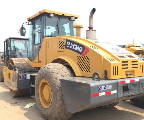 22 toneladas original en el país y en el extranjero para comprar usado XCMG 26 toneladas rodillo