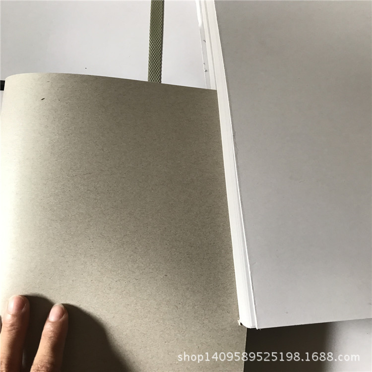 厂家批发450克A级单面白纸板正大度特规服装衬板白卡纸现货硬卡纸