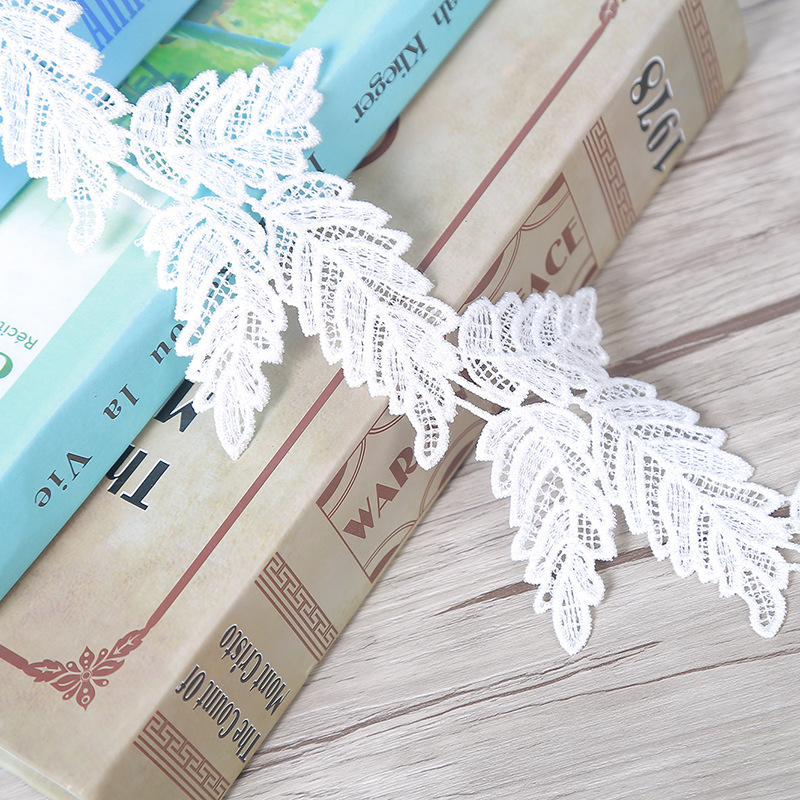 现货镂空树叶刺绣 水溶花边涤纶条码婚纱礼服装饰窗帘布艺辅料