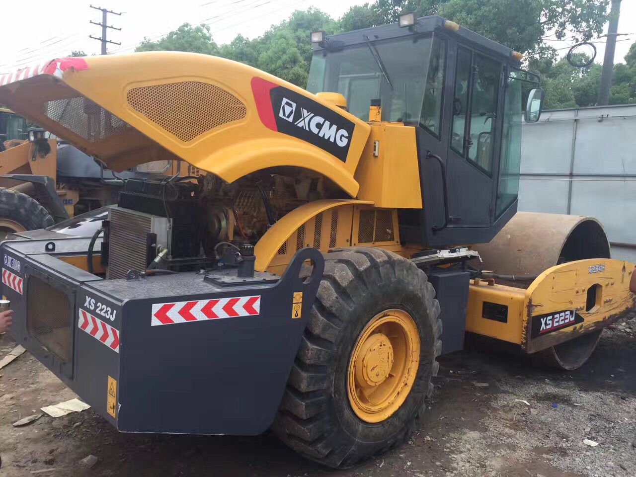 22 toneladas original en el país y en el extranjero para comprar usado XCMG 26 toneladas rodillo