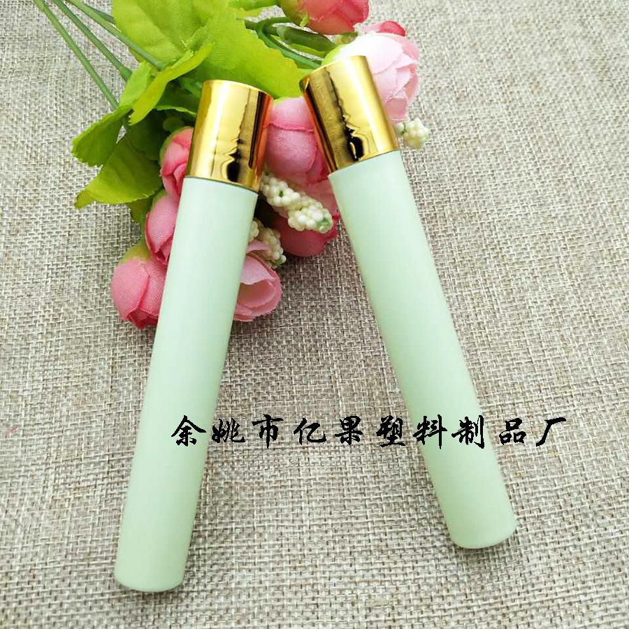 现货滚珠精油瓶 纯色化妆品精华滚珠瓶10ml香水分装瓶滚珠瓶