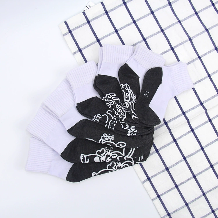 Производители оптовые мужские Детские хлопковые носки, Мультяшные раздаточные нескользящие носки-лодочки, невидимые носки, носки Yangyang