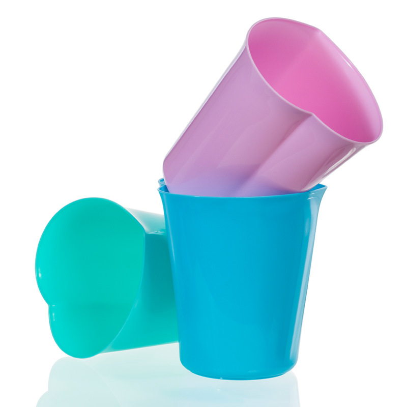 Moda en forma de corazón bote de basura de plástico para el hogar descubierto Cubo de almacenamiento creativo baño bote de basura Fábrica al por mayor