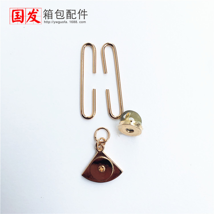 Promoción especial: bola de arroz con abanico de 5cm de oro de boca, barra deslizante de oro de boca en forma de abanico, oro de boca en forma de C, tres colores disponibles