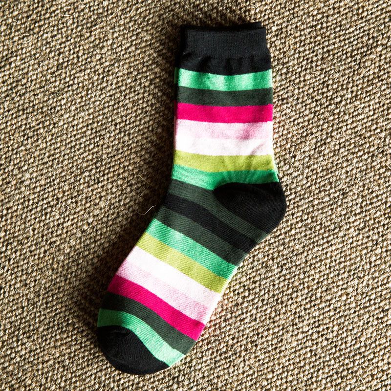 0162 검은 색과 녹색 입