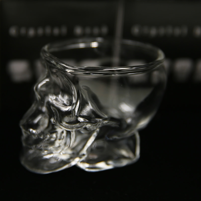 Cráneo hueso copa de vino taza de agua cristal cráneo vaso de cerveza barra personalizada creativo doble capa de vidrio transparente