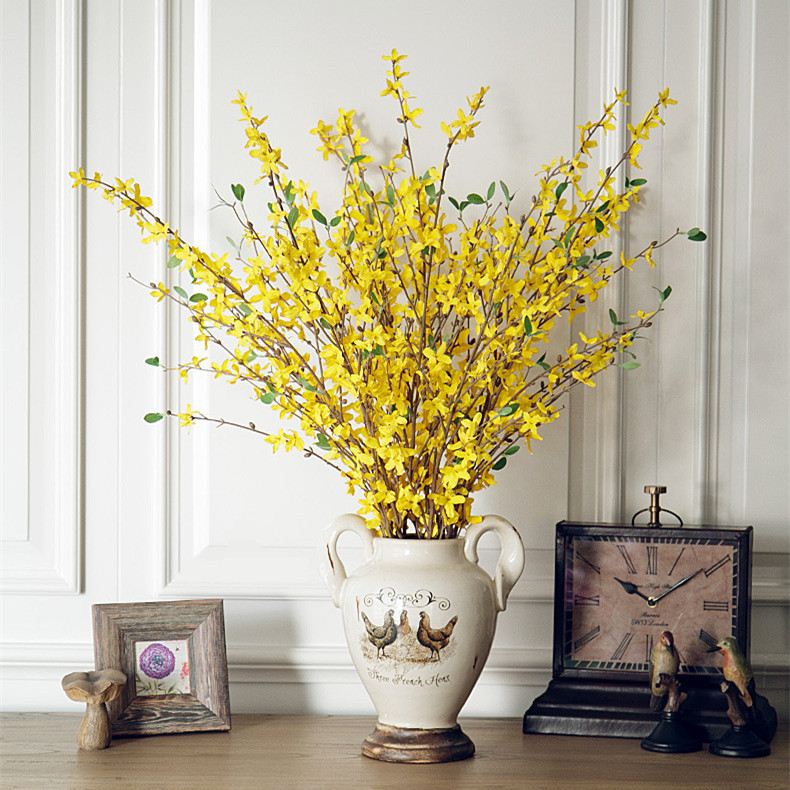 Realistic flower arrangements