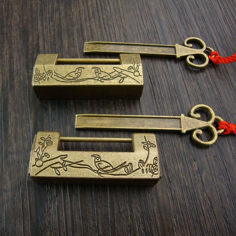 Птичий замок, старомодный антикварный замок, imitation bronze lock, китайский замок, маленький бронзовый миниатюрный антикварный ретро замок, замок с горизонтальным открытием