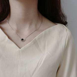 Fan Zhiqiao Spanish Sew A Song designer 925 sterling silver necklace black agate chain