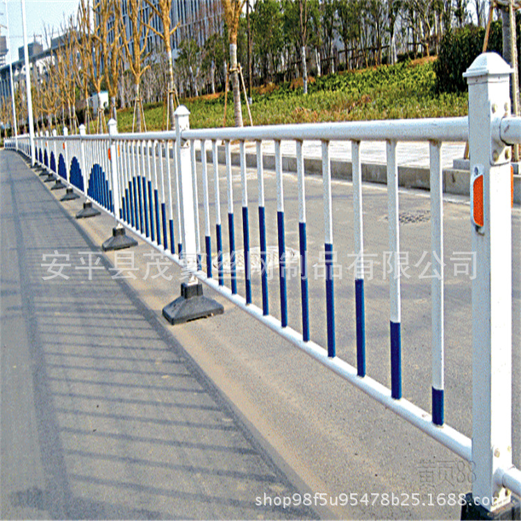 护栏市政交通隔离护栏市政围栏马路中央护栏人行道市政