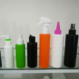 塑料瓶、壶;其他塑料包装