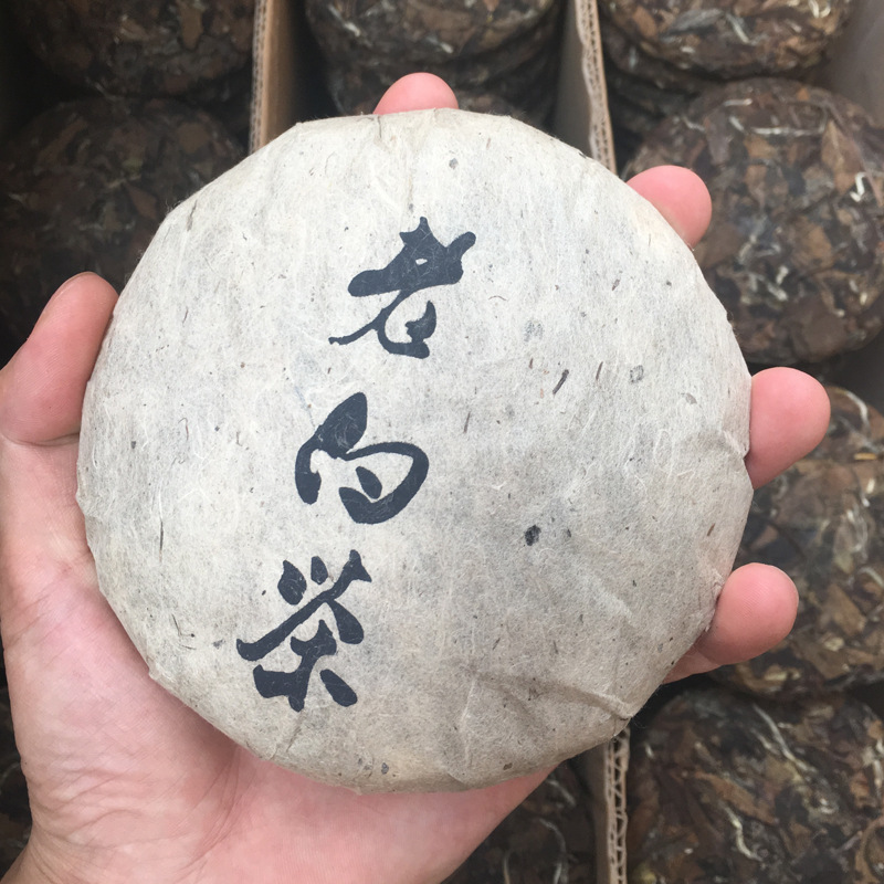 Fuding Old White Tea Cake 0.1kg Mooncake 2015 Gongmei Shoumei Material Has a Good Taste