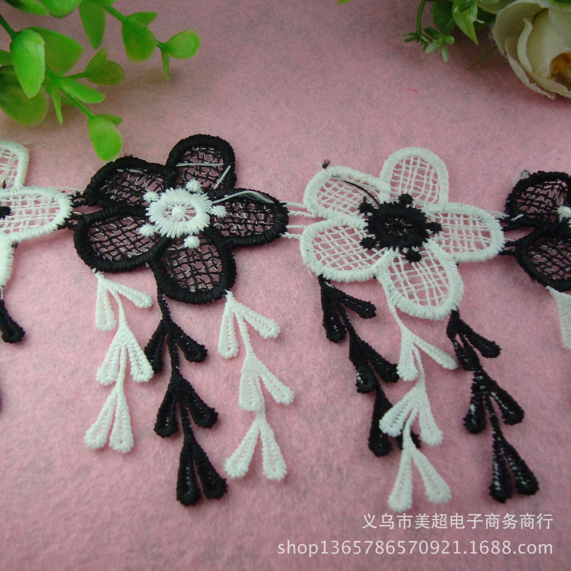 精美刺绣牛奶丝多色花边 蕾丝布艺服饰窗帘家纺辅料涤纶双色水溶