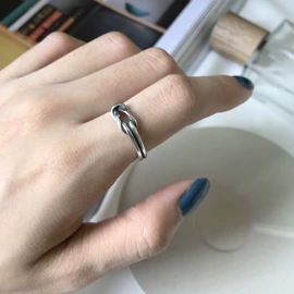 戒指;耳钉;项链