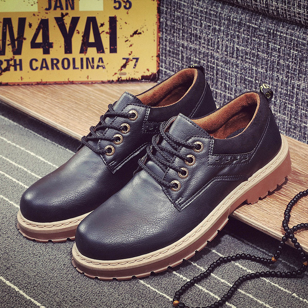 autumn fashionable trend shoes English style