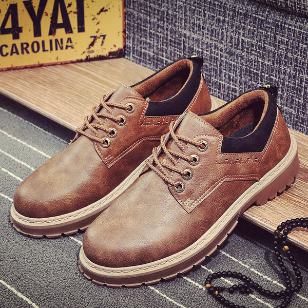 autumn fashionable trend shoes English style