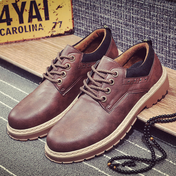 autumn fashionable trend shoes English style