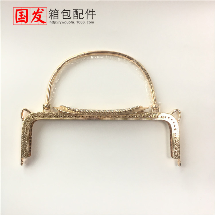 Nuevo spot 22CM cubierta en relieve cuadrada de hierro mano oro bronce oro ligero con mano oro