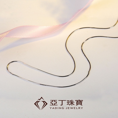S925 Silver Serpent Bone Chain Necklace for Women, Cool Style, Bare Chain, Light Luxury, High-Grade, Lockchain, Unique Design, Simple Necklace
