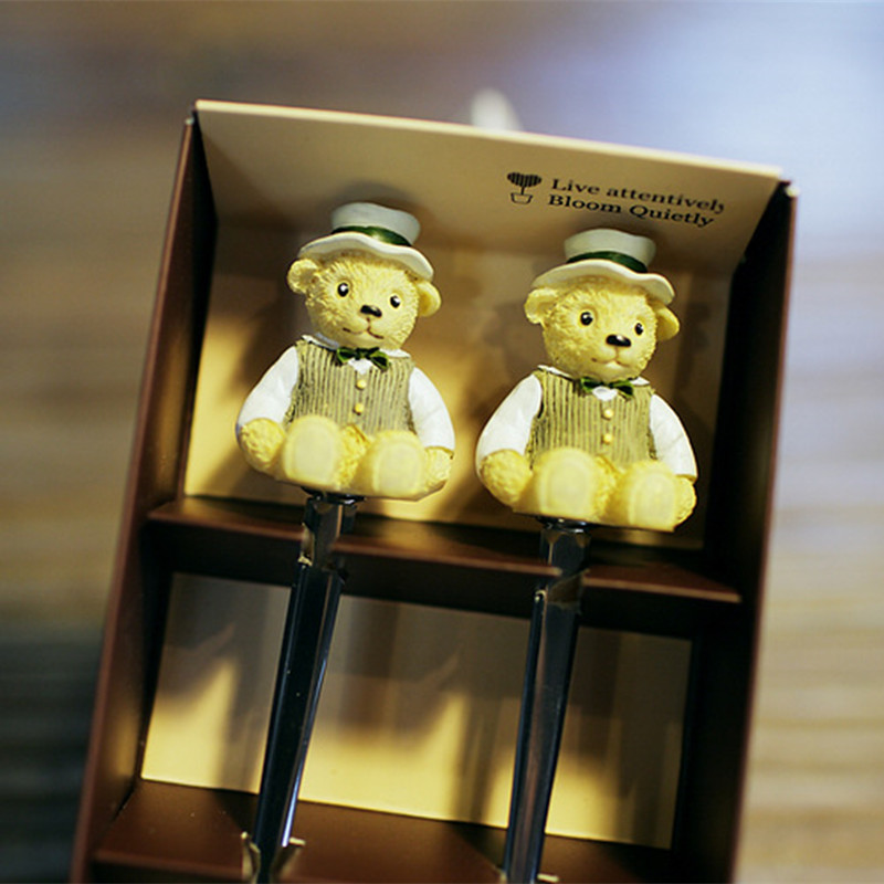 Fashion cartoon Three-dimensional teddy bear spoon Fork suit creative resin tableware fork spoon gift suit can be customized logo