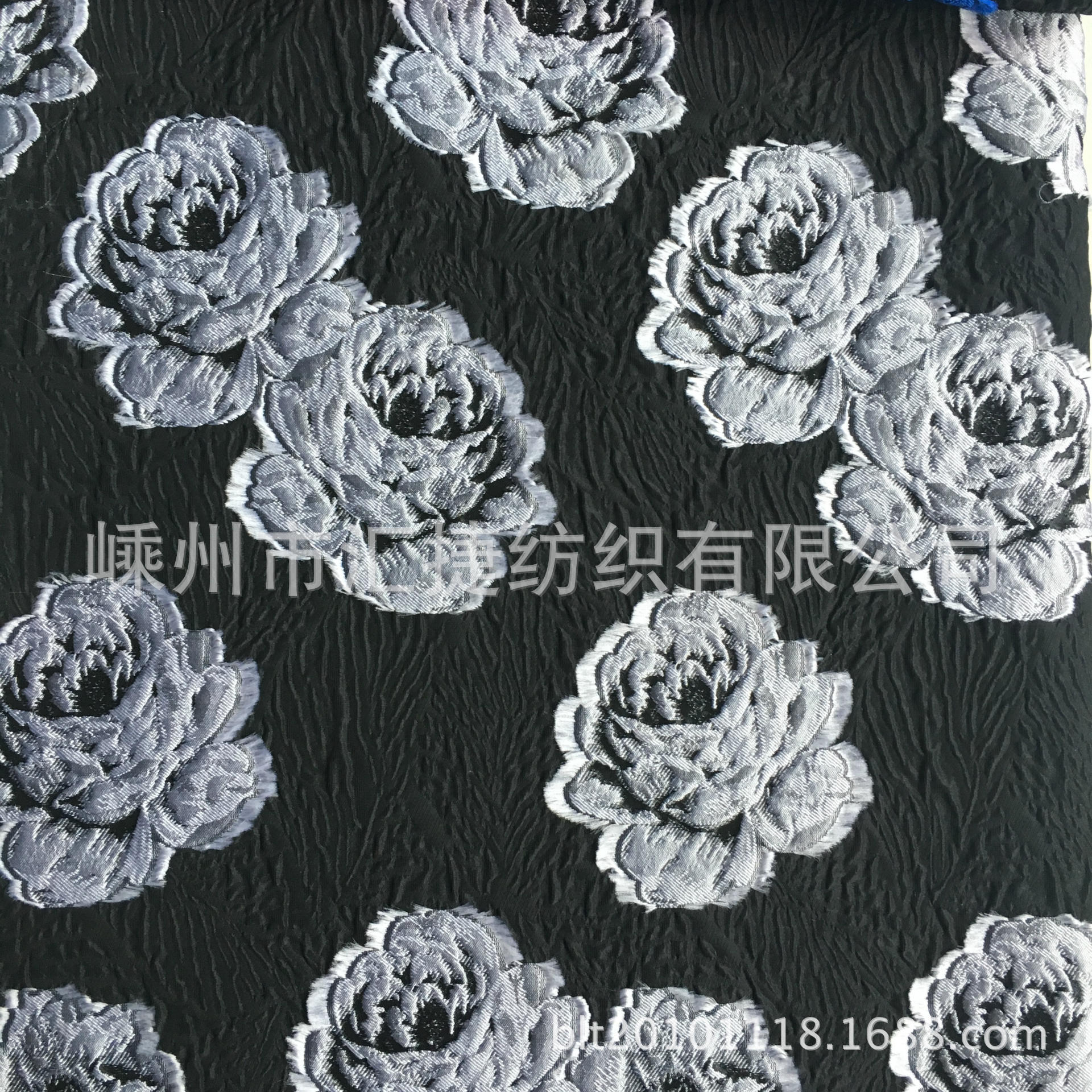 工厂直供色织提花时装面料嵊州高密立体剪花鞋面裤子外套面料