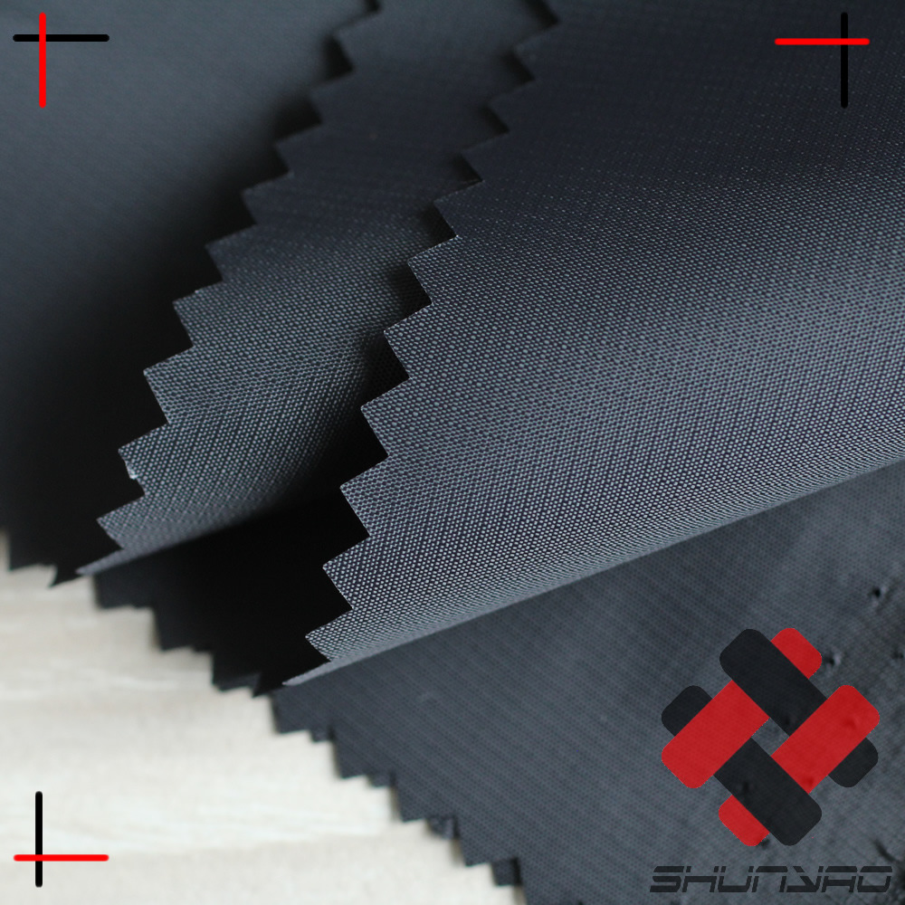 舜尧 290T涤塔夫一分格平格 0.1涤丝纺格子