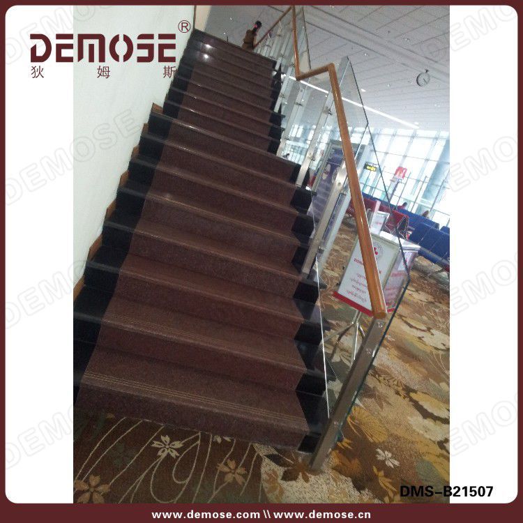 承接出口别墅工程栏杆项目 玻璃栏杆价格 佛山玻璃栏杆厂家