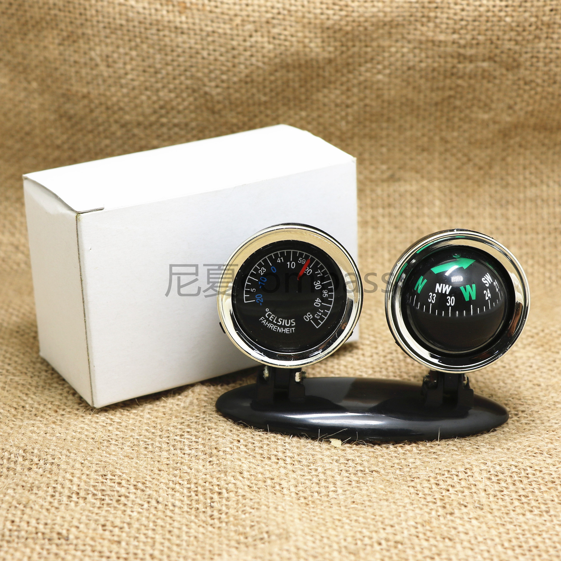 Amazon Supply nyxia coche al aire libre dos-a-uno con termómetro coche brújula decoración LC30