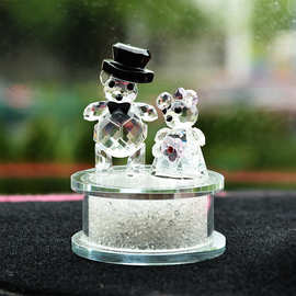 车载水晶工艺品摆件 结婚小熊水晶底汽车香水座摆件 装饰品礼品