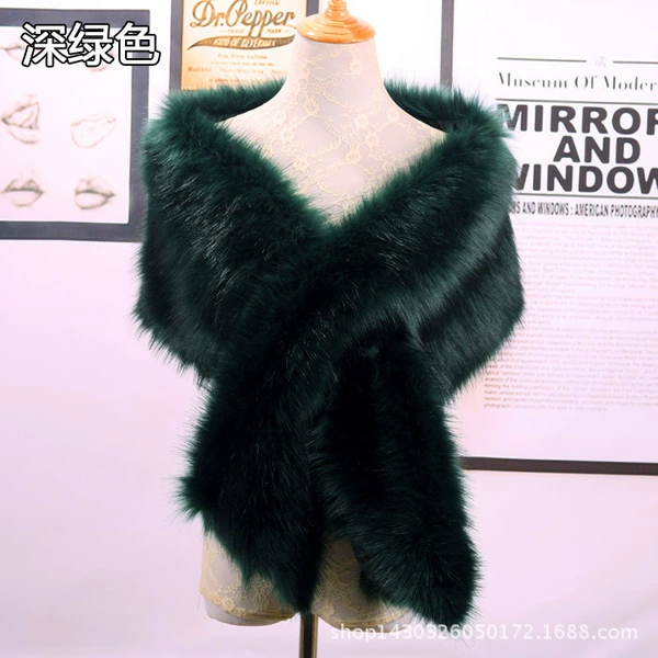 Dark green width shawl