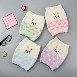 其他婴儿寝具;保暖裤;运动护膝