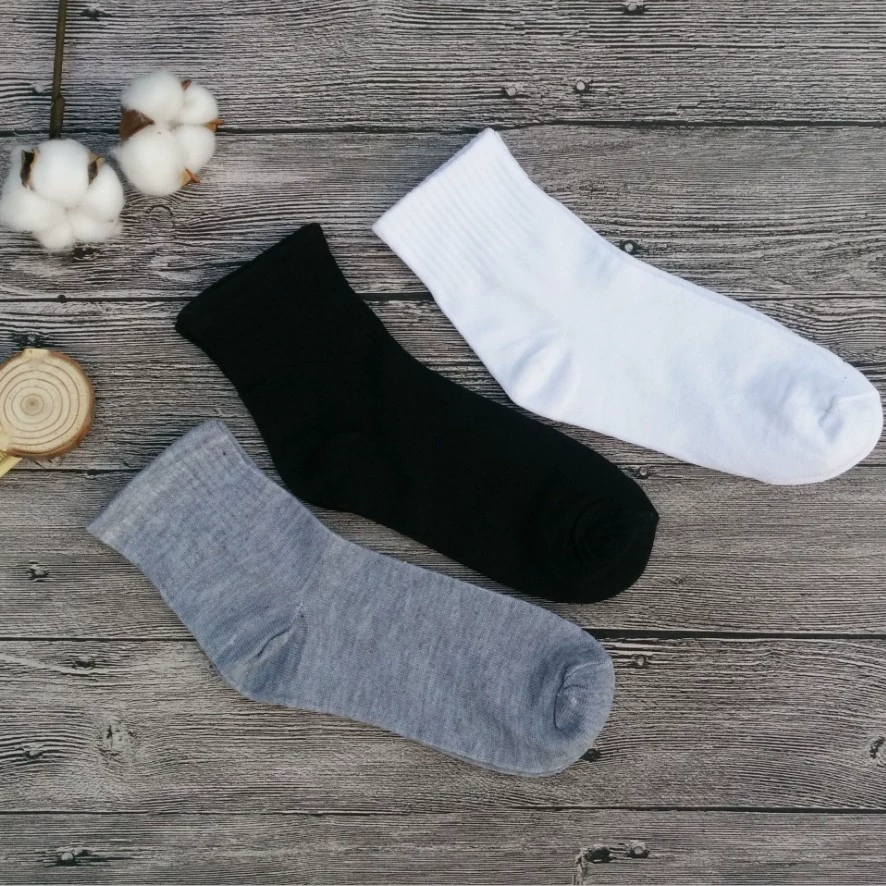 Mid‑length breathable socks, demi‑season, one size fits all, colors black/white/ash, wholesale 10‑pair bundles