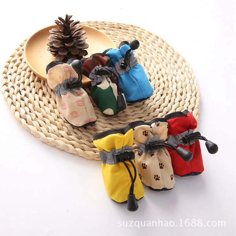 Обувь для домашних животных Дышащая Водонепроницаемая Обувь для собак Обувь для малышей с защитой от падения Крытый чехол для ног Светоотражающая обувь с мягкой подошвой для собак