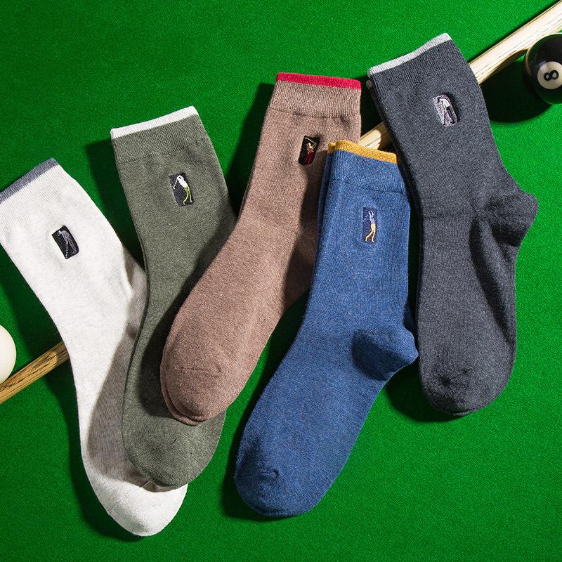 Chaussettes mi-mollet classiques brodées décontractées en coton pour homme, couleur unie, style sport, nouvelle collection 2025d_voghion.com