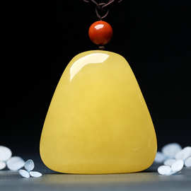 金珀利直播引流蜜蜡吊坠凝华系列直播琥珀鸡油黄满蜜水滴挂件女款