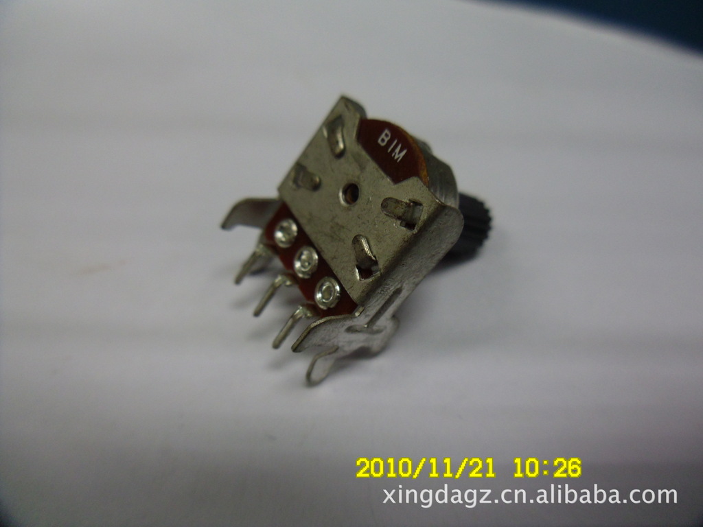 1212型电位器 12型大支架 单联电位器 小型电位器