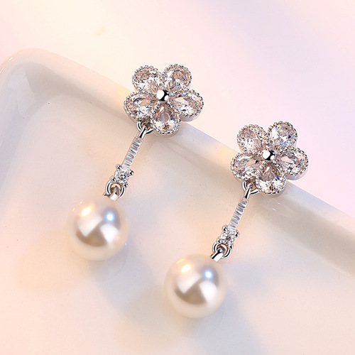 Blooming plum exaggerated tassel earrings Korean retro mid-length earrings women's fashion simple pearl elegant ear jewelry