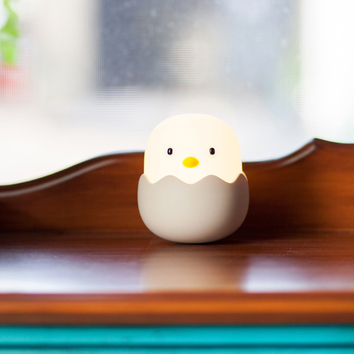 Cross-border eggshell chicken night light USB bedroom silicone pat light tumbler cartoon egg children's led table lamp