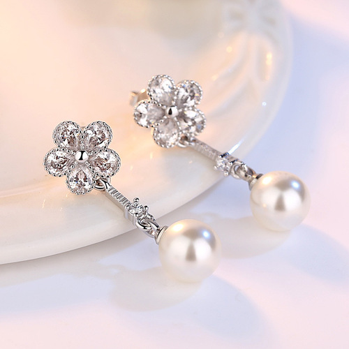 Blooming plum exaggerated tassel earrings Korean retro mid-length earrings women's fashion simple pearl elegant ear jewelry